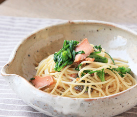 鮭みそ漬と青菜のパスタ